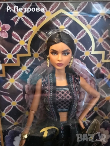 Колекционерска кукла Барби Barbie Diwali, снимка 3 - Кукли - 52836490