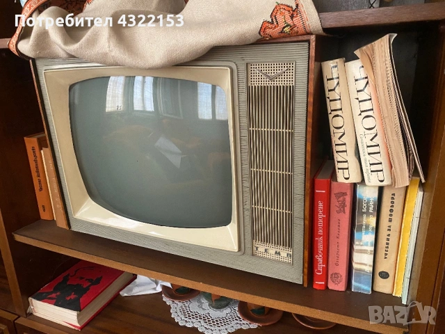 Продават се старини има доста неща всичко си работеше до последно , снимка 3 - Бюфети - 53395455