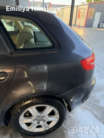 Audi A3 2.0 TDI • S line • Автоматик • 2009 г., снимка 10 - Автомобили и джипове - 56237951