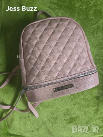 Нова раница Antonia Moretti 49€ 