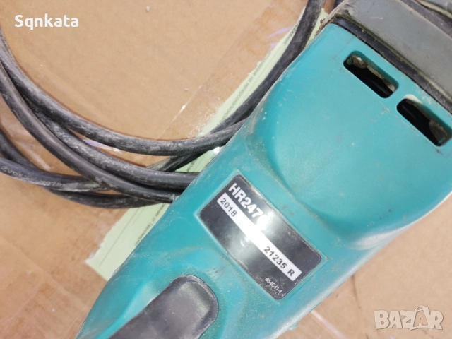 Перфоратор Makita Hr 2470 , снимка 2 - Бормашини - 52265718