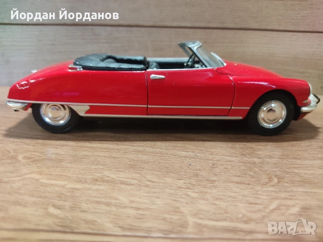 1:24 Ситроен DS19 кабриолет,Уели, снимка 3 - Колекции - 51155159