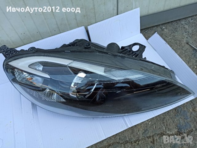 Фар десен оригинален Volvo s40 / v40 от 2014г bi xenon led, снимка 3 - Части - 34118815