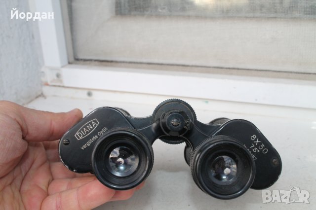Немски бинокъл ''DIANA'' 8х30, снимка 2 - Антикварни и старинни предмети - 38729803