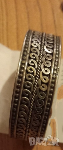 Масивна, сребърна ръчно изработена гривна, снимка 2 - Гривни - 53156414