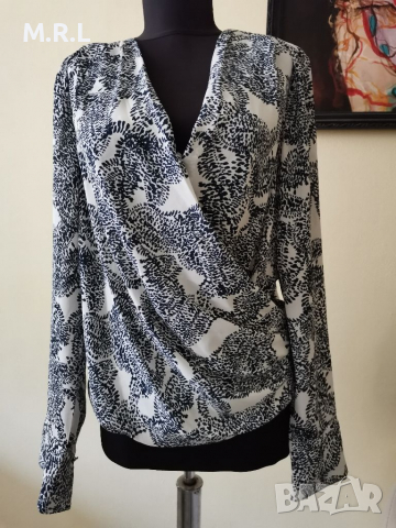 Дамска блуза , снимка 1 - Блузи с дълъг ръкав и пуловери - 36242583