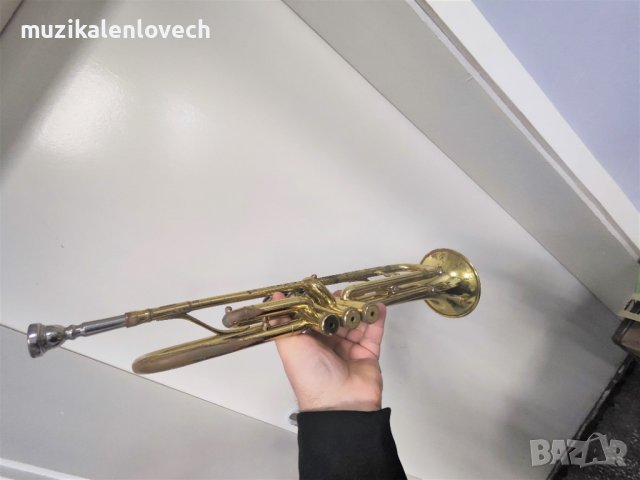 Holton Collegiate Bb Trumpet in Original Case /Made In USA/ Б-тромпет в оригинален куфар - готов , снимка 8 - Духови инструменти - 40181854