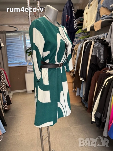 Стилна рокля , снимка 2 - Рокли - 51771031