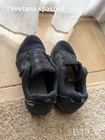 Маратонки adidas terrex 36 , снимка 2 - Детски маратонки - 56271139