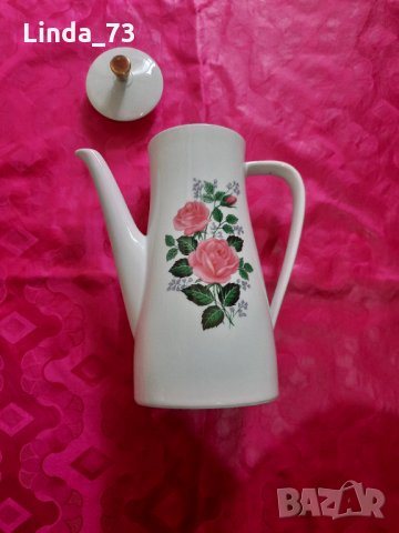 Чайник с красиви рози-порцелан-"Bavaria"-1.500мл. Маркирана за произход.  , снимка 5 - Аксесоари за кухня - 34175153