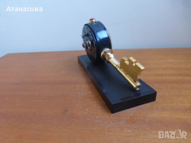 Рядък будилник часовник Слава "Ключът на Москва" 5, снимка 7 - Антикварни и старинни предмети - 52791198