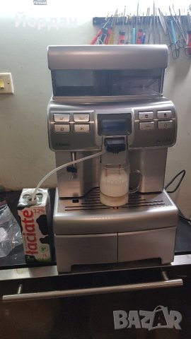 Професионашна кафемашина Saeco Aulika Top Cappuccino, снимка 14 - Кафемашини - 40258175