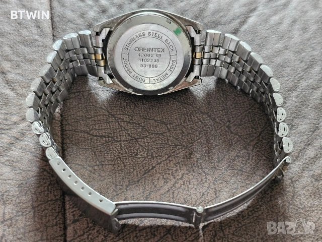 Ретро часовник Oreintex – за ремонт или части !, снимка 5 - Антикварни и старинни предмети - 53681556