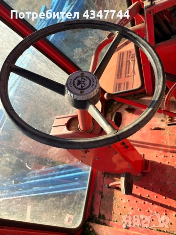 Продава се! Massey Ferguson 760 – Комбайн с хедер , снимка 9 - Селскостопанска техника - 52928809