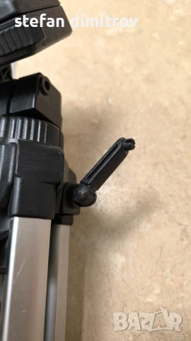 Статив трипод за фотоапарати и камери , снимка 12 - Чанти, стативи, аксесоари - 51009918