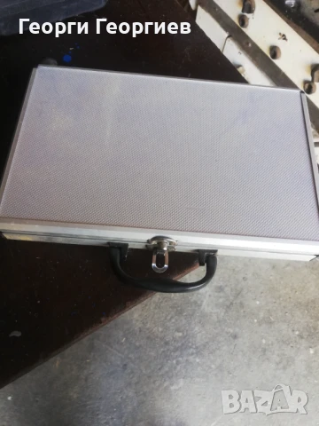 Дърводелски свердла в алуминиев куфар, снимка 2 - Други инструменти - 51065720