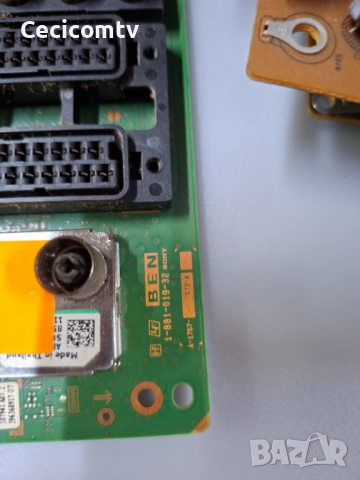 1-881-019-32, снимка 2 - Части и Платки - 52594130