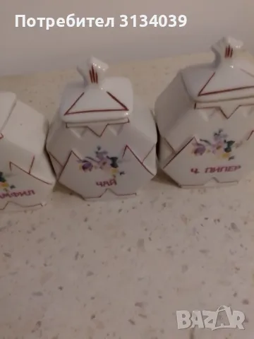 порцеланови бурканчета за подправки, снимка 4 - Аксесоари за кухня - 49982584