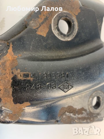 Десен тампон двигател Dacia Sandero I 1.6i (08-15)г., снимка 2 - Части - 50469822