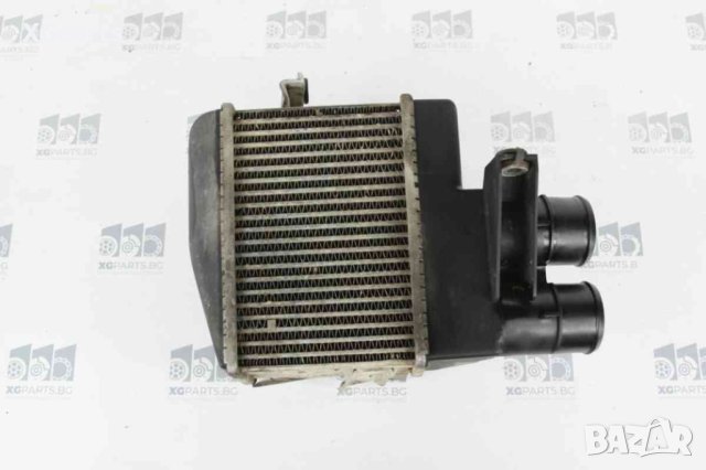 Интеркулер за Mitsubishi Carisma 1.9td 90 к.с. (1995-2004), снимка 2 - Части - 42590152