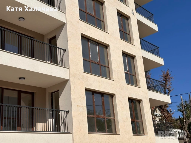 Продавам Панорамен двустаен апартамент -в гр. Варна , ж.к. Бриз. Апартамента е на ет. 3 / 6 , в нова, снимка 15 - Апартаменти - 53615208