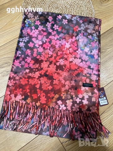 Шал с кутия, снимка 3 - Шалове - 52997317