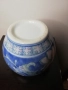 Изящен и много красив съд с капаче. Ръчно рисуван. , снимка 6
