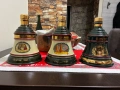 Колекционерска бутилка уиски Белс/Bell's 1991 Christmas Decanter Whisky, снимка 8
