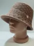 Дамска вълнена шапка с периферия 140, снимка 1