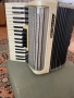 Акордеон Велмайстер 60 баса, снимка 3