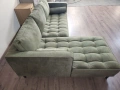Зелен ъглов диван от плат с лежанка, снимка 12