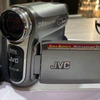 JVC GR-D720 Цифровa видеокамерa, снимка 1 - Камери - 42105530
