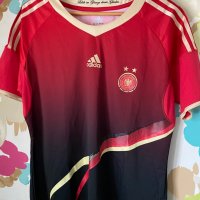 Adidas нова дамска футболна тениска Germany 2011-2012г, снимка 1 - Тениски - 35998385
