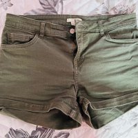Къси гащи H&M, снимка 1 - Къси панталони и бермуди - 39479161
