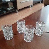 Стъклени чаши за ракия, снимка 2 - Чаши - 34346646