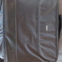 чанта за лаптоп, снимка 2 - Лаптоп аксесоари - 44164213