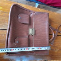 Стара кожена чанта #5, снимка 5 - Антикварни и старинни предмети - 34518299