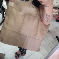 Естествена кожа ОГРОМНА чанта,тип торба,бежева, снимка 2 - Чанти - 41687693