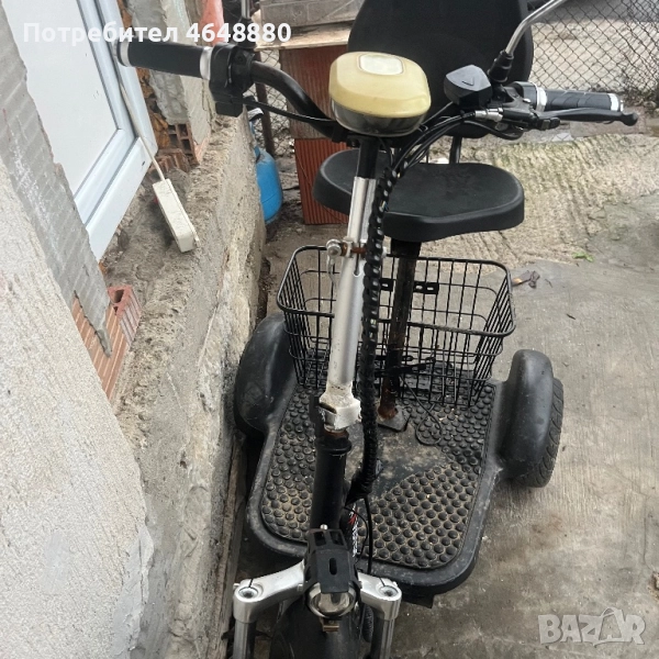 Продава се нови батерии с задно предаване Зарядно всичко си работи, снимка 1