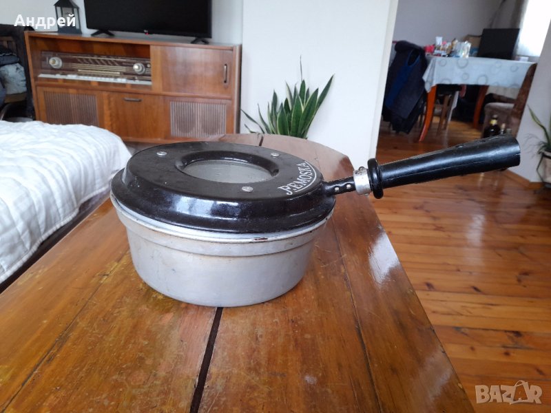 Стара електрическа тенджера Remoska, снимка 1