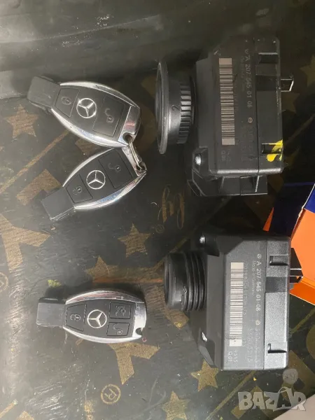 ключ с гълтач мерцедес ц класа 2010 2011 , снимка 1