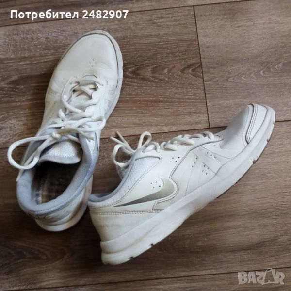 Дамски маратонки Nike, снимка 1
