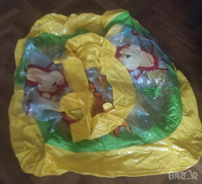 Нов надуваем басейн с размери диаметър-229см и височина 66 см, снимка 1