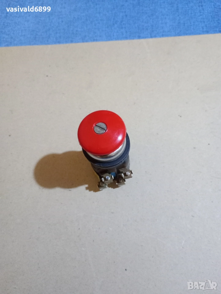 Бутон "стоп", снимка 1