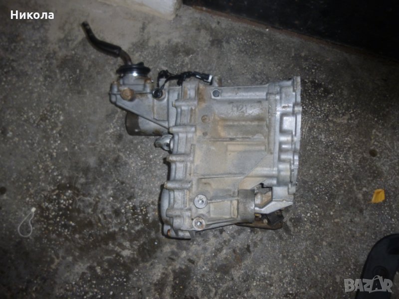 Раздатъчна кутия Сузуки Витара 1,6 8 кл, снимка 1