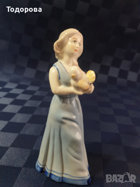 Порцеланова фигурка, снимка 1