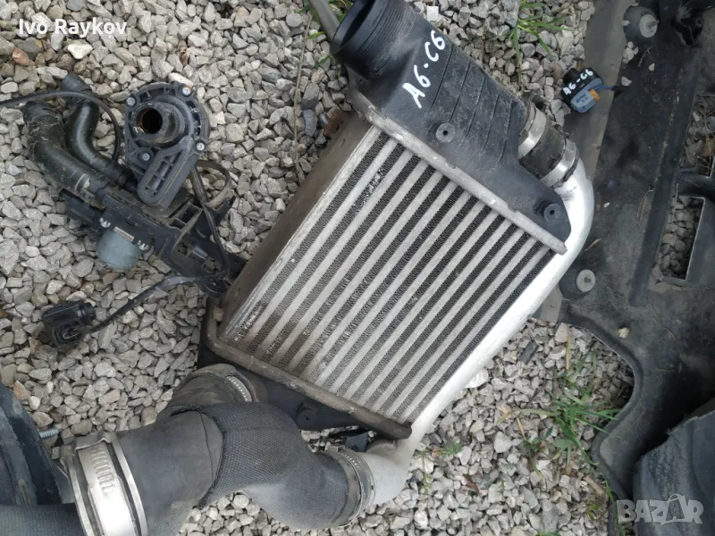 Падиатор парно за Audi A6 Avant C6, снимка 1