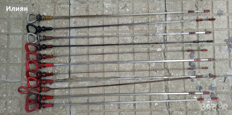 Щеки за нивото на масло Мерцедес 124, снимка 1