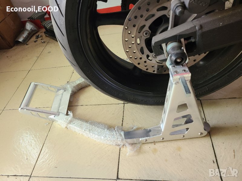 Aлуминиева Мотоциклетна стойка, снимка 1