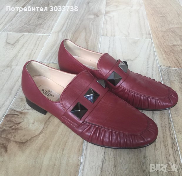 Оригинални Valentino Garavani Donna Rockstud Leather Moccassines Размер 38, снимка 1